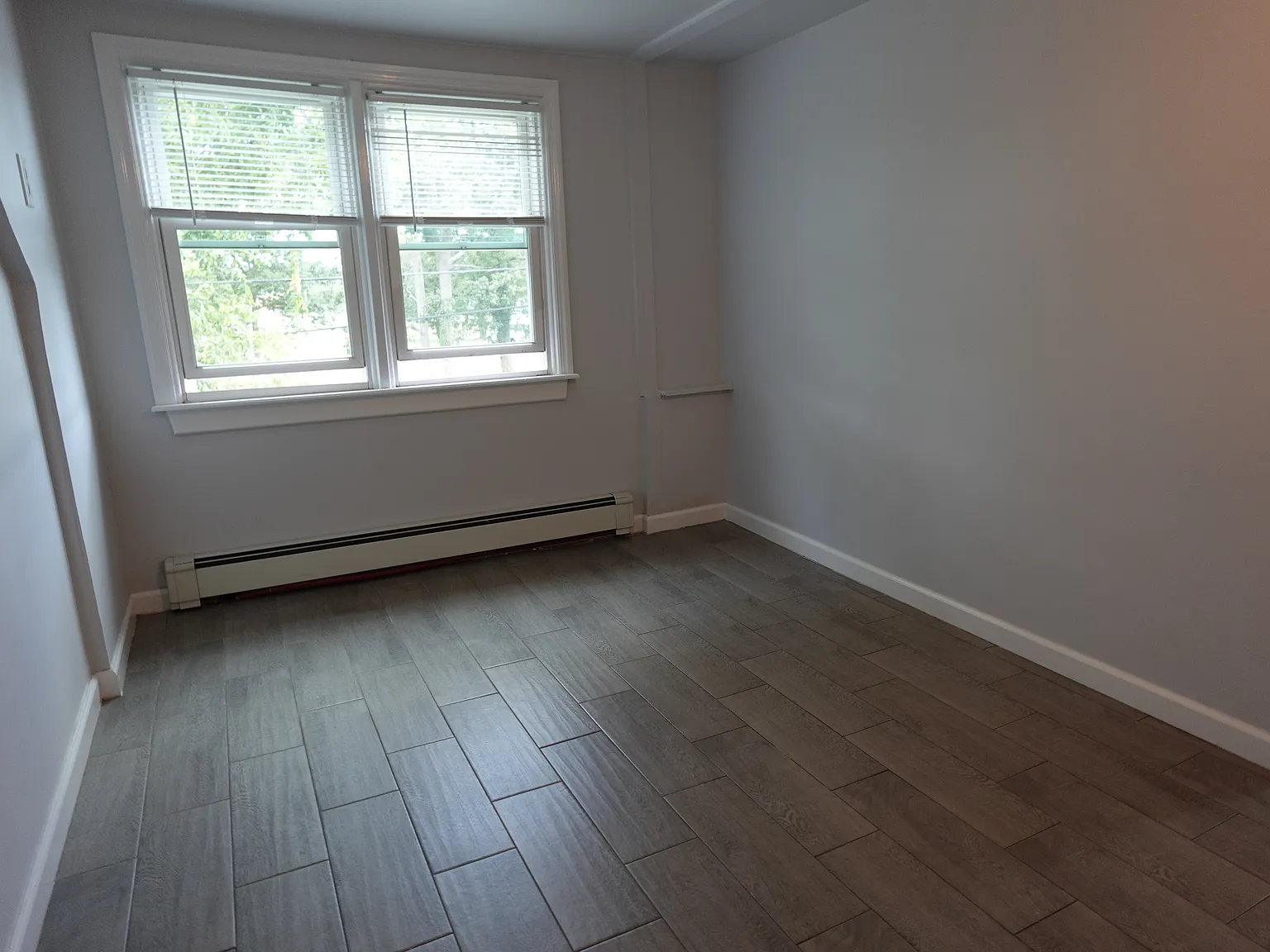 601 River Ave — Photo 4