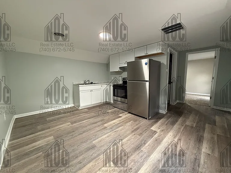 724 E Main St #C — Photo 2