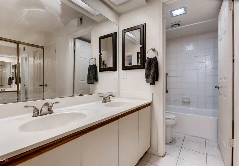 2935 N 68th St #111 — Photo 14