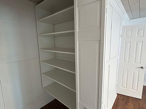 3rd image of 634 Rutledge Ave #2