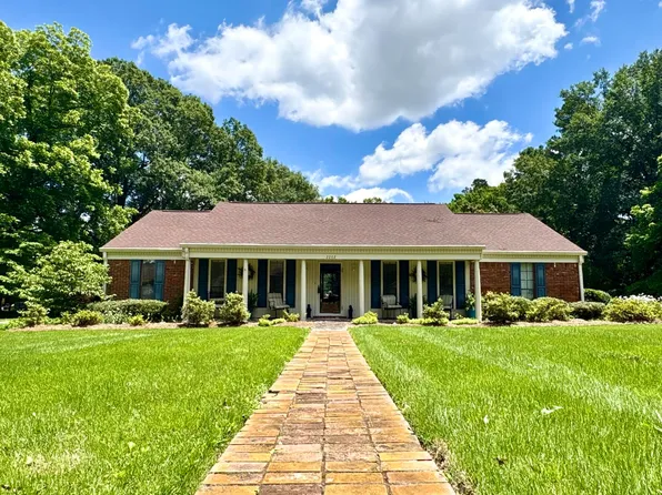 2262 East St, Hernando, MS 38632