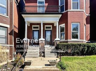 3449 Crittenden St #2F, Saint Louis, MO 63118