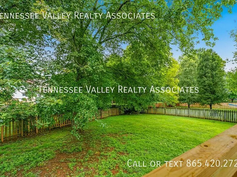 1277 Halifax Rd — Photo 34
