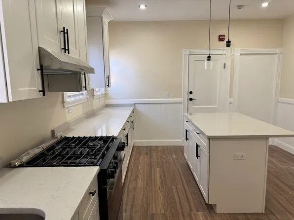 474 Talbot Ave #3, Dorchester Center, MA 02124