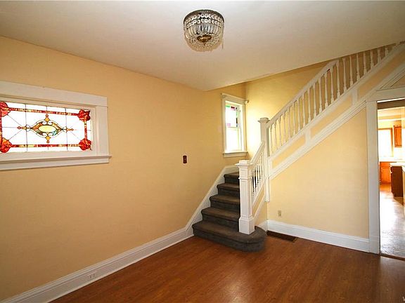 2nd image of 1837 Niagara Ave