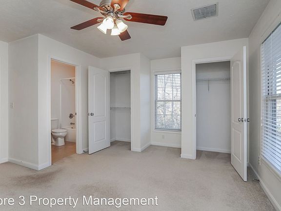 4th image of 751 W Joan Ct #306