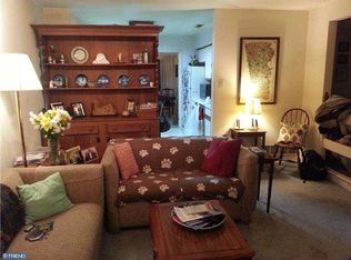 34 High Gate Ln, Blue Bell, PA 19422