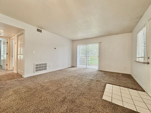 3rd image of 1225 W Prospect Rd APT Q20