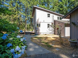 14999 Rabbit Ln SW, Pt Orchard, WA 98367