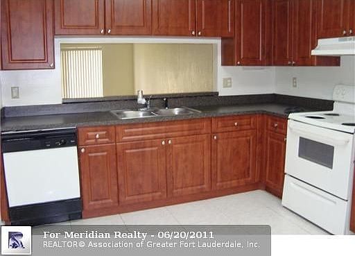 1st image of 11305 NW 35th Ct