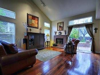 2nd image of 213 Sheffield Ln