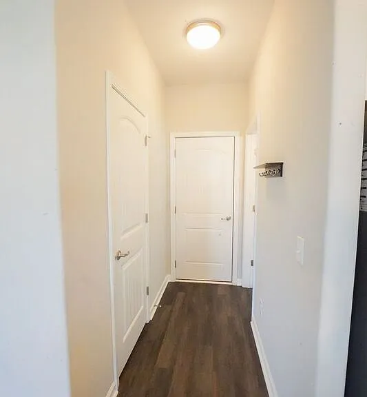 165 Greyfield Cir — Photo 11