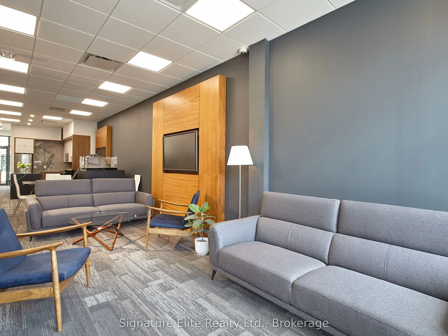 2 bed, $2,300 — Photo 4