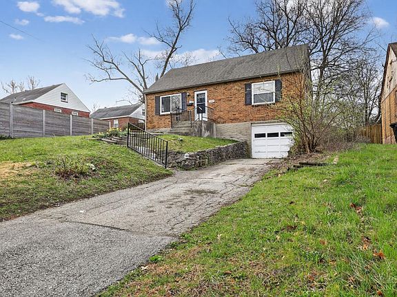 3rd image of 1947 W North Bend Rd