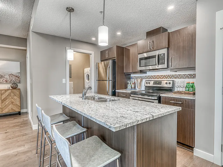 8520 Jasper Ave NW — Photo 22
