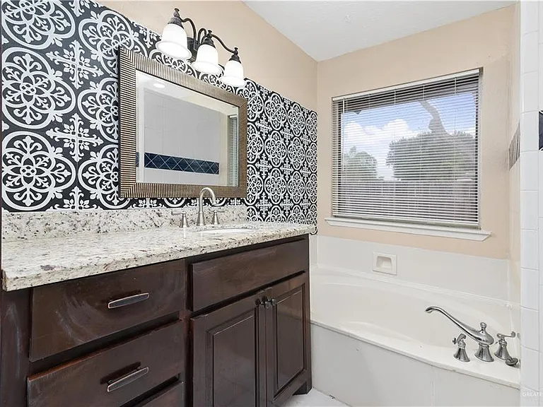 3013 Flamingo Ave — Photo 14