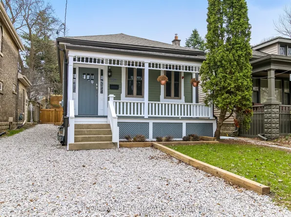 727 Queens Ave, London, ON N5W 3H4