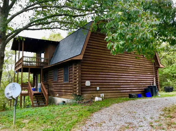 125 Zion Rd, Carbondale, IL 62902