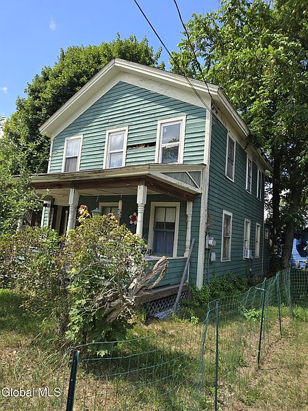 3rd image of 87 John Street