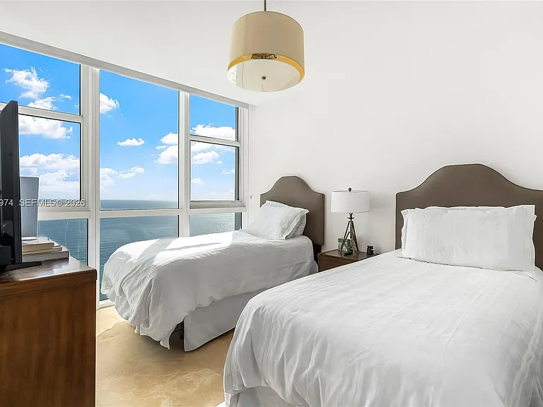 18201 Collins Ave #3408 — Photo 31