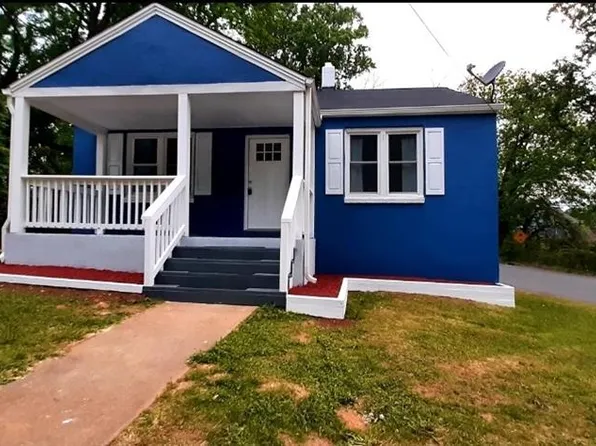 402 Pennsylvania Ave, Reidsville, NC 27320