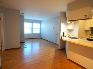 1309 Wyndham Dr APT 101, Palatine, IL 60074