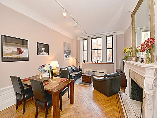 Rented by Cooper & Cooper Real Estate | media 23