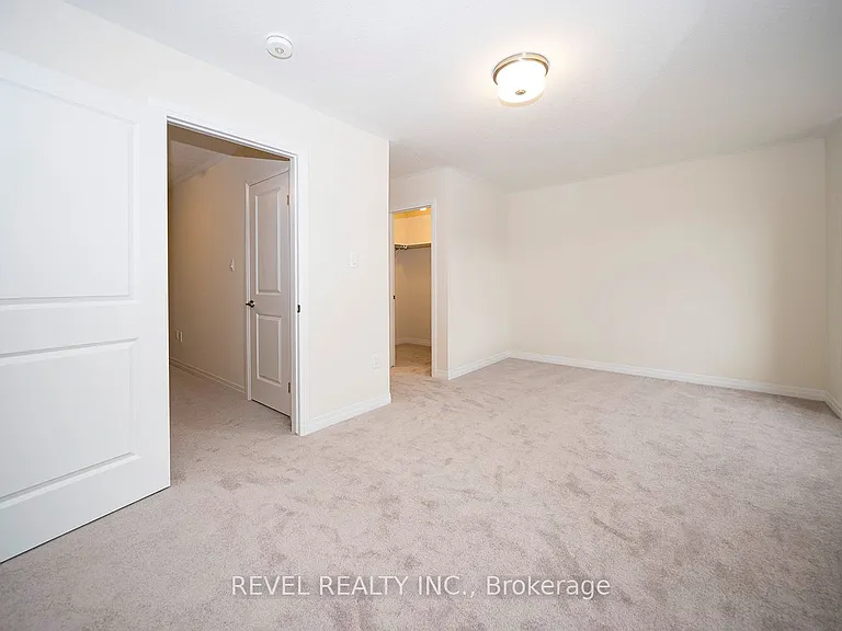 31 Wakeling Dr — Photo 20