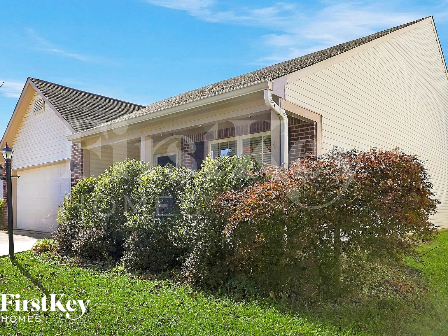 4 bed, 2.5 bath, 1984 sqft, $1,935 — Photo 2