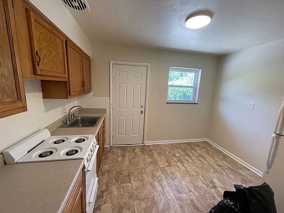 4th image of 1100-62 Midland Blvd #1155