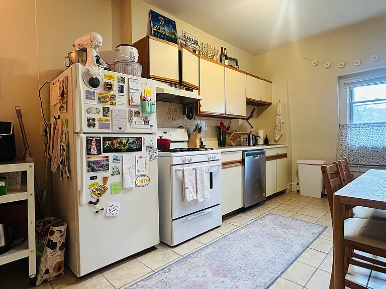 377 Angell St #5 — Photo 12