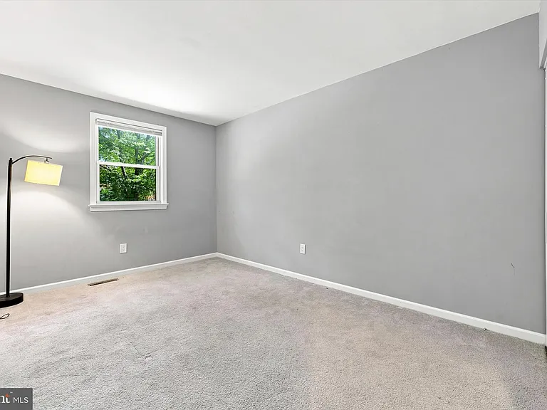 106 Woodside Cir — Photo 21