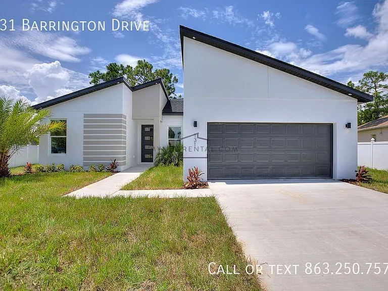 131 Barrington Dr — Photo 1