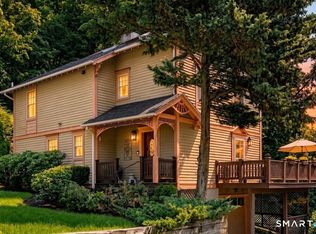 Blue Mountain Ridge, Norwalk, CT 06851