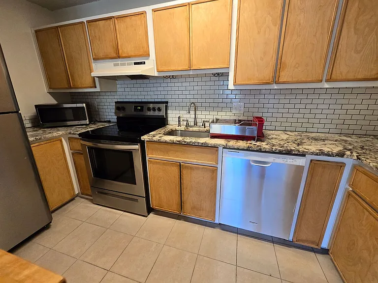 3240 Iris Ave #G103 — Photo 10