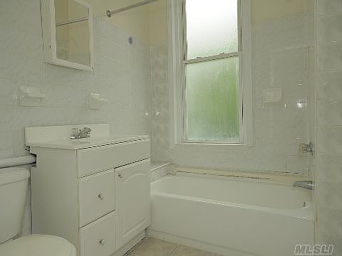3rd image of 1233 30th Dr