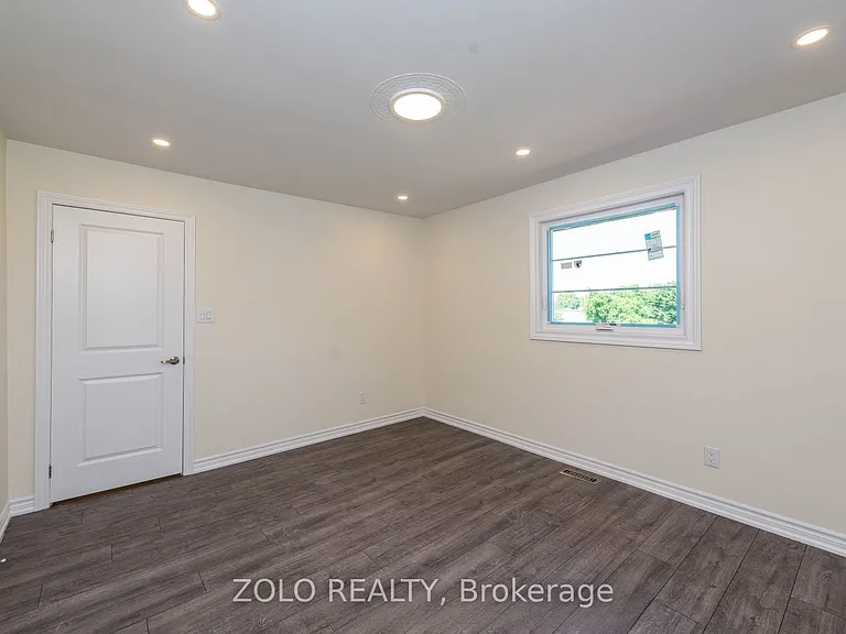 45 Hilda Rd — Photo 20