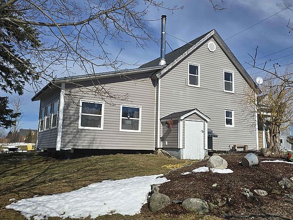 4th image of 39 Basil Joudrey Rd