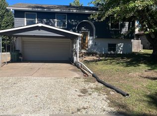 8 Park Rd, Rose Hill, KS 67133