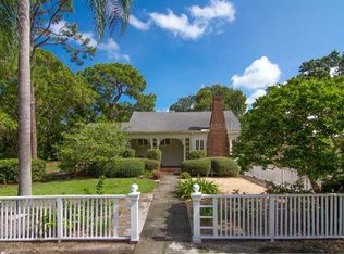 1739 Floyd St, Sarasota, FL 34239