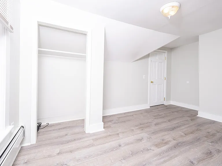 338 Saratoga St #2 — Photo 20