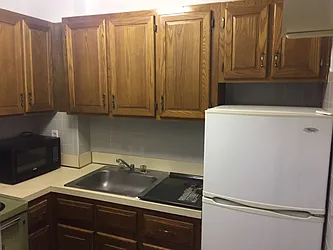 Rented by Metroline Realty