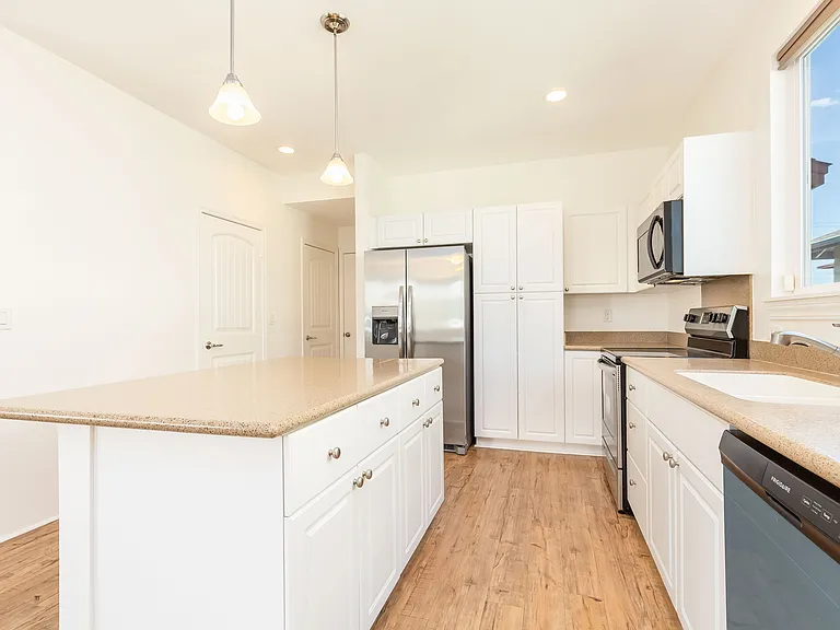 1101 Kukulu St #72 — Photo 13