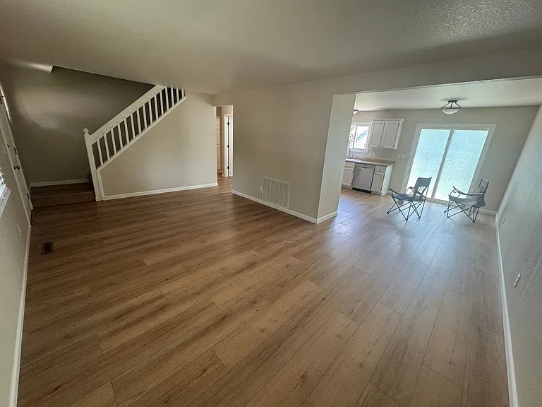 3400 Riva Ridge Dr — Photo 3