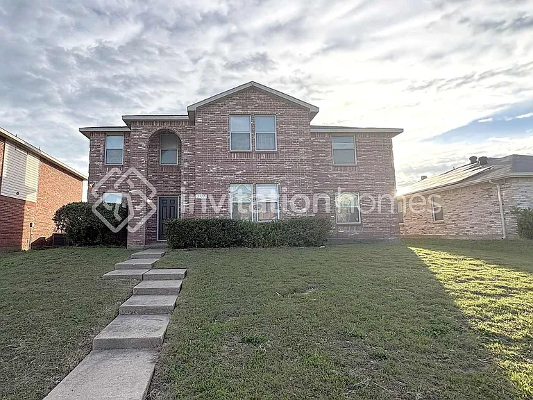 2917 Paint Brush Pl — Photo 1
