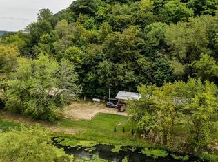 607 Redwood Ln, North Buena Vista, IA 52066