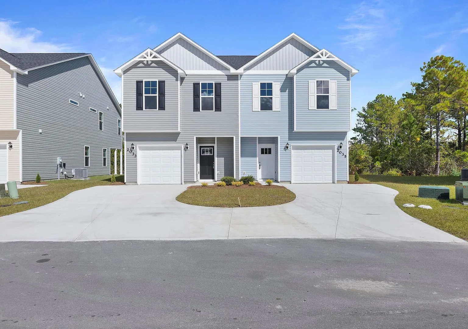 Townhouse For Rent in Holly Ridge! — Photo 1