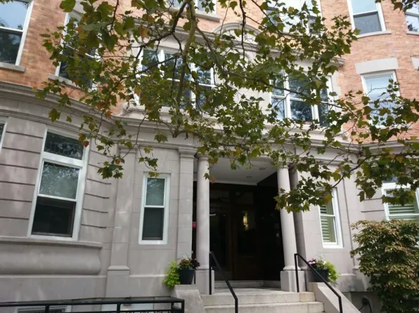 1824 Beacon St APT 5, Brookline, MA 02445