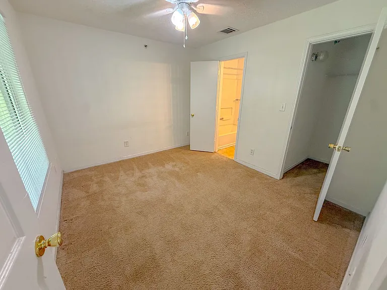 1500-303 Graduate Ln — Photo 13