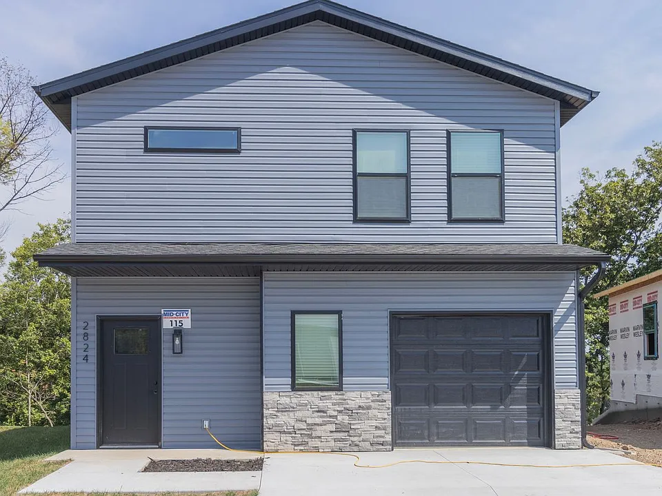 2824 Emery Dr